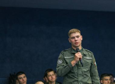 В День Военно-воздушных сил России лагерь «Время юных героев» посетил лётчик-штурмовик Виктор Александрович Квасов!