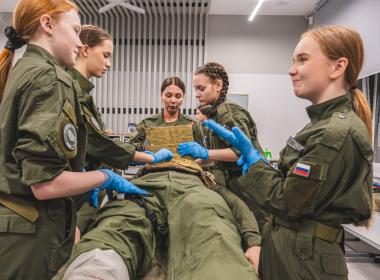 Юрий Трутнев поздравил курсантов Центра «ВОИН» в Мурманской области с открытием пространства для обучения и развития