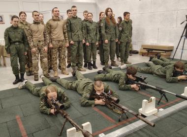 Инструкторы белгородского филиала Центра «ВОИН» провели для курсантов семинар по снайперской подготовке