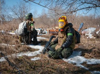 Курсанты Центра «ВОИН» отработали в условиях «радиоактивного заражения»