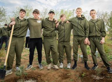 Курсанты Центра «ВОИН» приняли участие в акции «Сад памяти» в честь Дня Земли